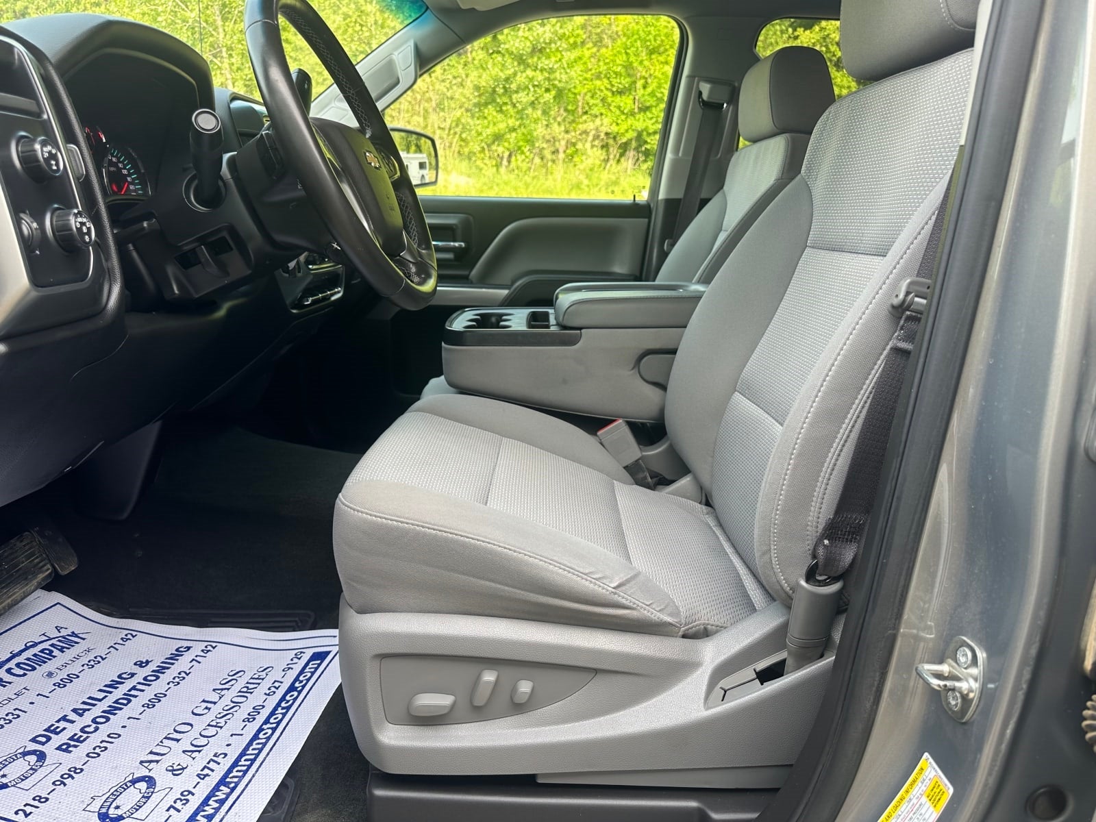 2017 Chevrolet Silverado 1500 LT 4WD Crew Cab 143.5